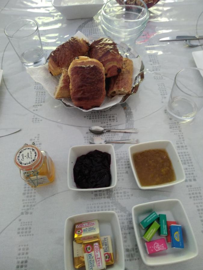 Tilleux Chambre D Hotes A La Campagne מראה חיצוני תמונה